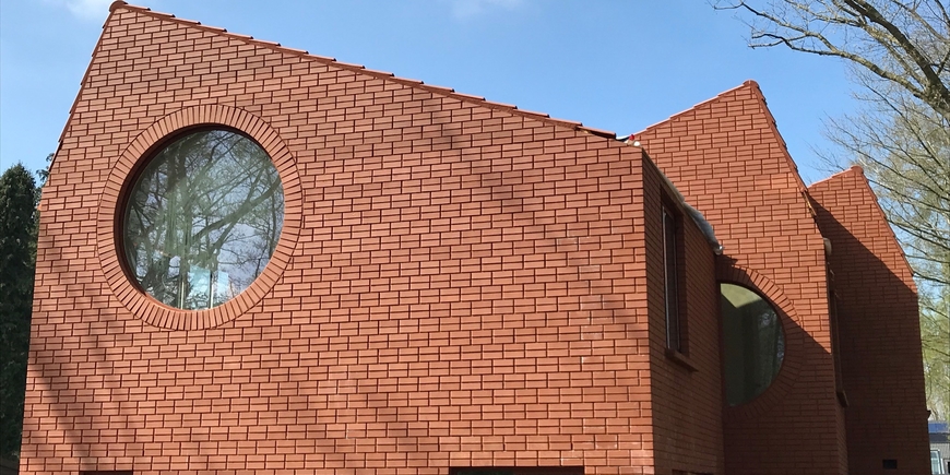 Gemeenschapshuis Schoten gebouwd met bakstenen van Vandersanden