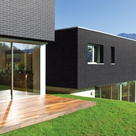 Six reasons why brick slips are sustainable