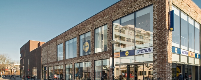 Renovierung als Einkaufszentrum mit E-Board® (NL)