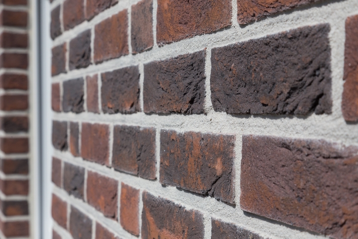 Brick Purple Parma
