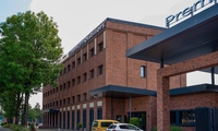 Premium DistIlers w starogardzie gdańskim w cegle czerwonej z brązowymi akcentami